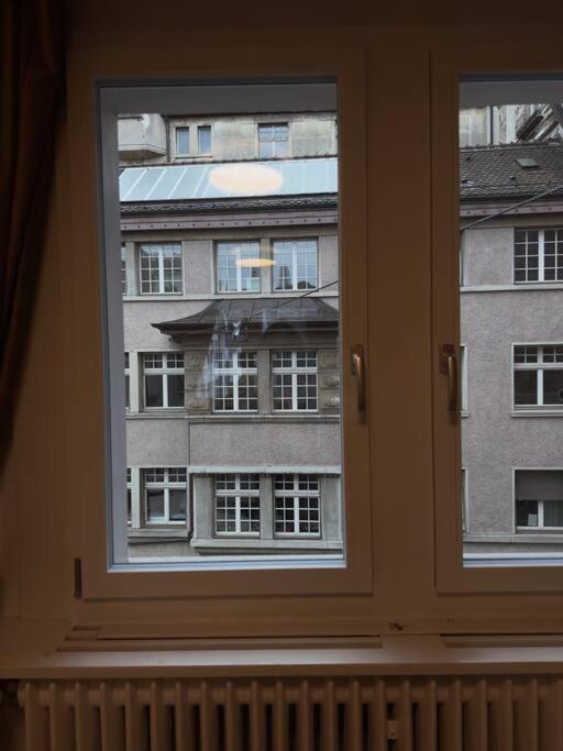 Suesse Wohnung In Zuercher Altstadt 3 Zürih Dış mekan fotoğraf