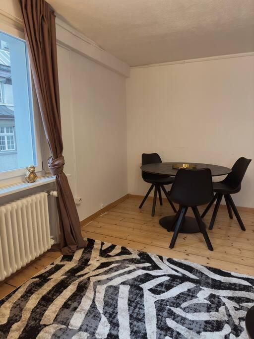 Suesse Wohnung In Zuercher Altstadt 3 Zürih Dış mekan fotoğraf