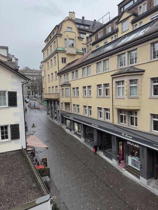 Suesse Wohnung In Zuercher Altstadt 3 Zürih Dış mekan fotoğraf